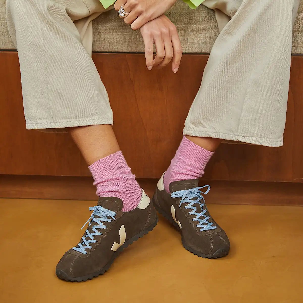 CATEYES SUEDE EAGLE CASHEW